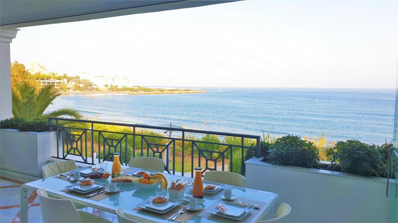 Luxury Apartment Frontal Beach In Doncella Beach Estepona Exterior foto