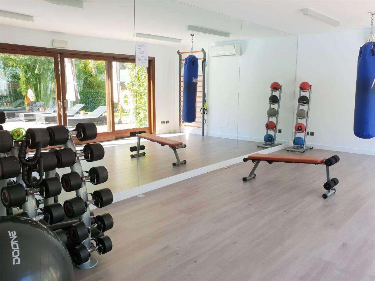 Luxury Apartment Frontal Beach In Doncella Beach Estepona Exterior foto