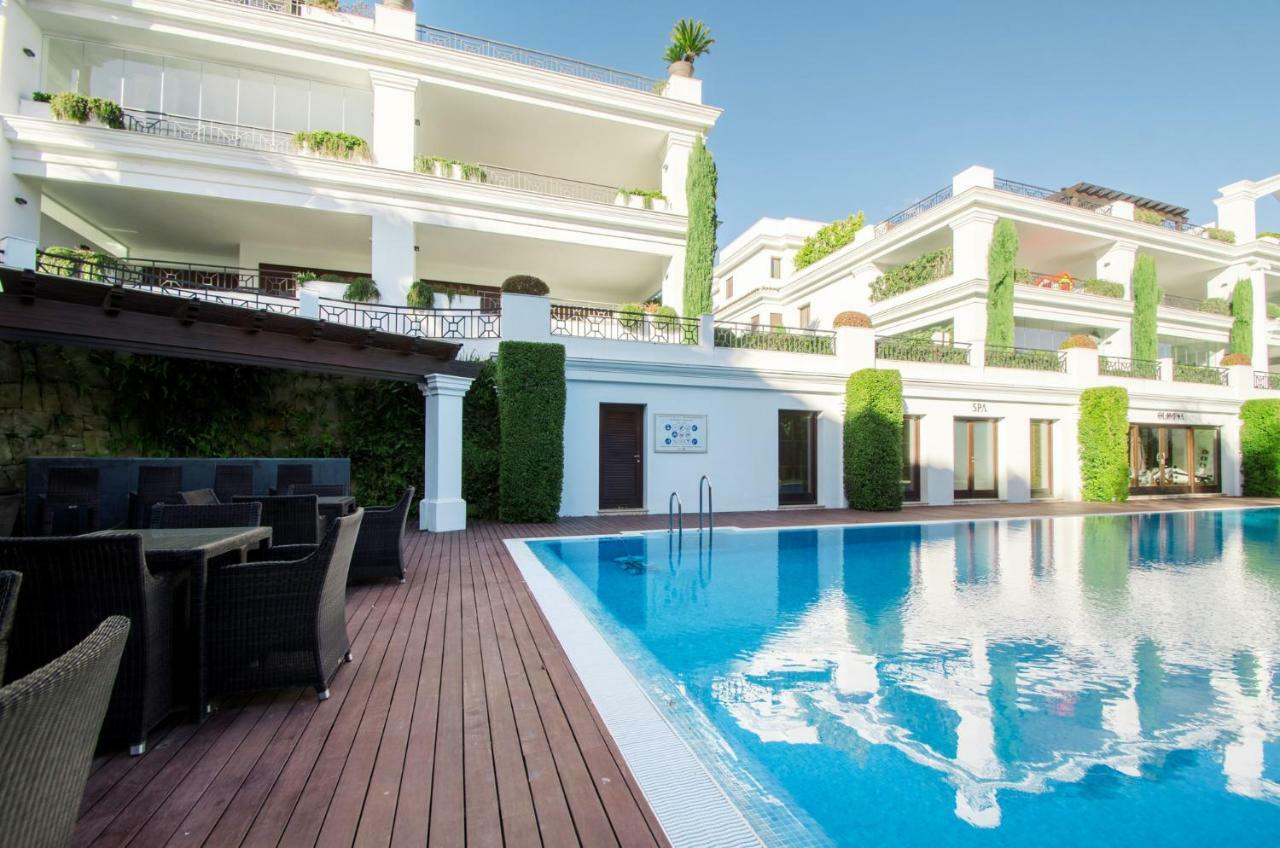 Luxury Apartment Frontal Beach In Doncella Beach Estepona Exterior foto