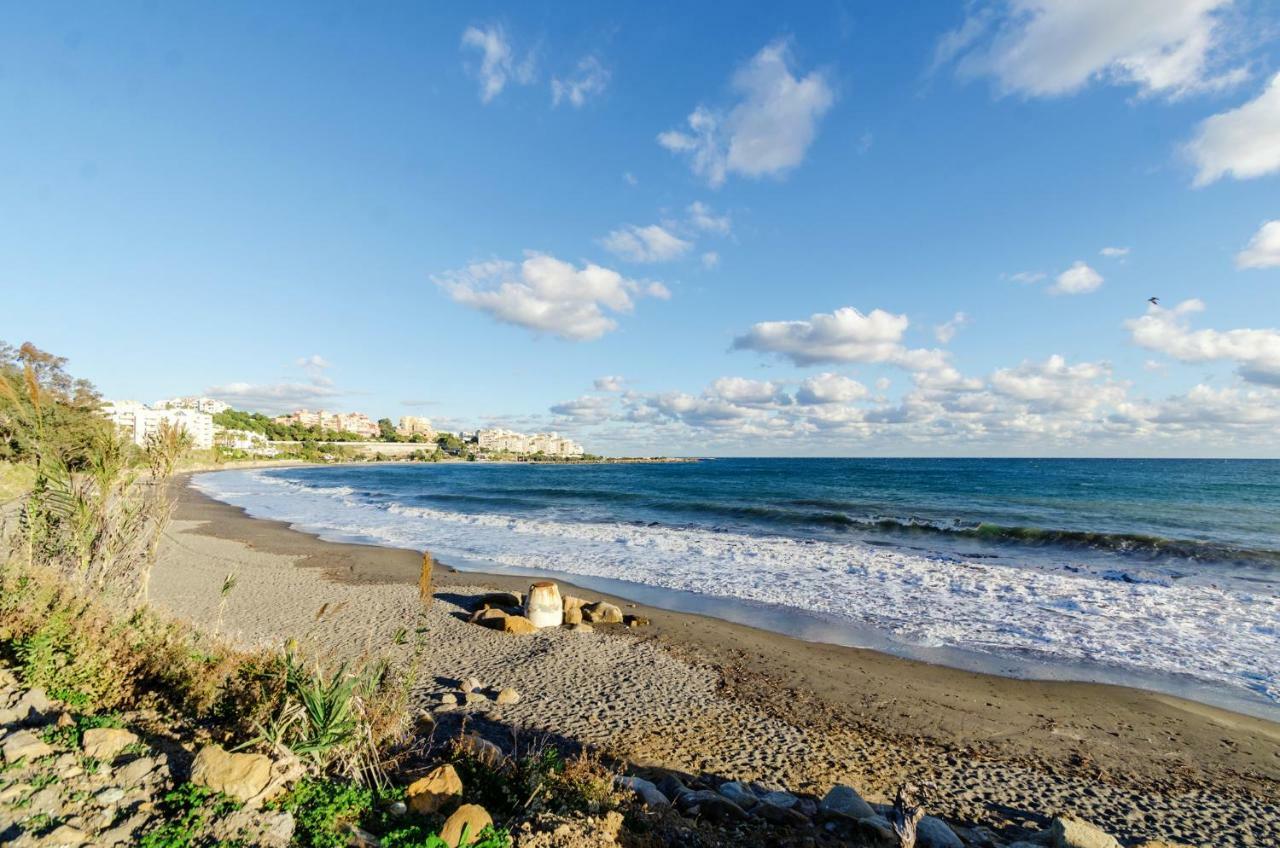 Luxury Apartment Frontal Beach In Doncella Beach Estepona Exterior foto