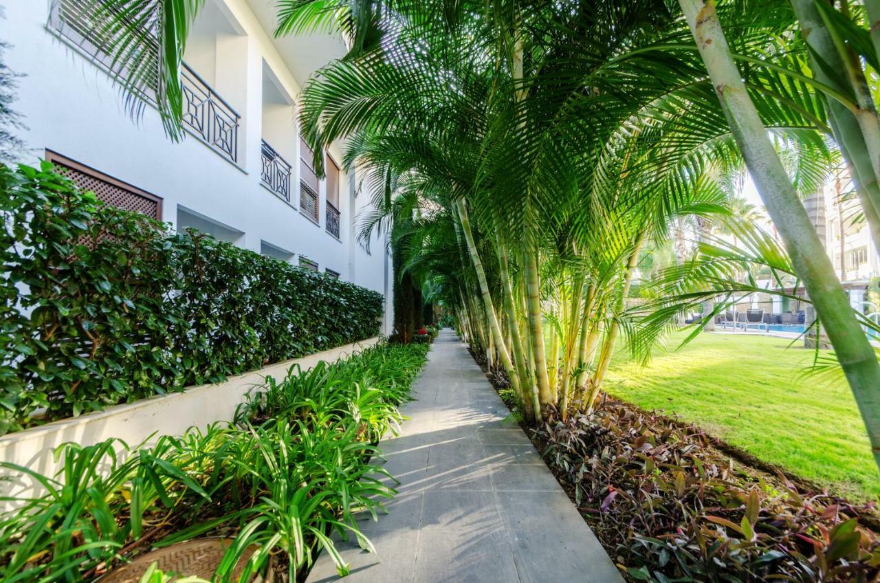 Luxury Apartment Frontal Beach In Doncella Beach Estepona Exterior foto
